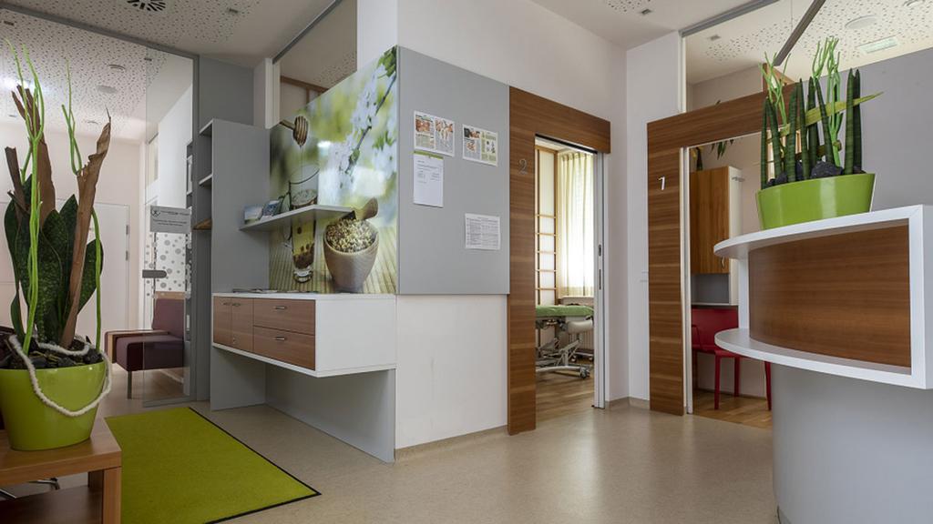 20200727_Massagefachinstitut-Michael-Naderer_1200x675_Web